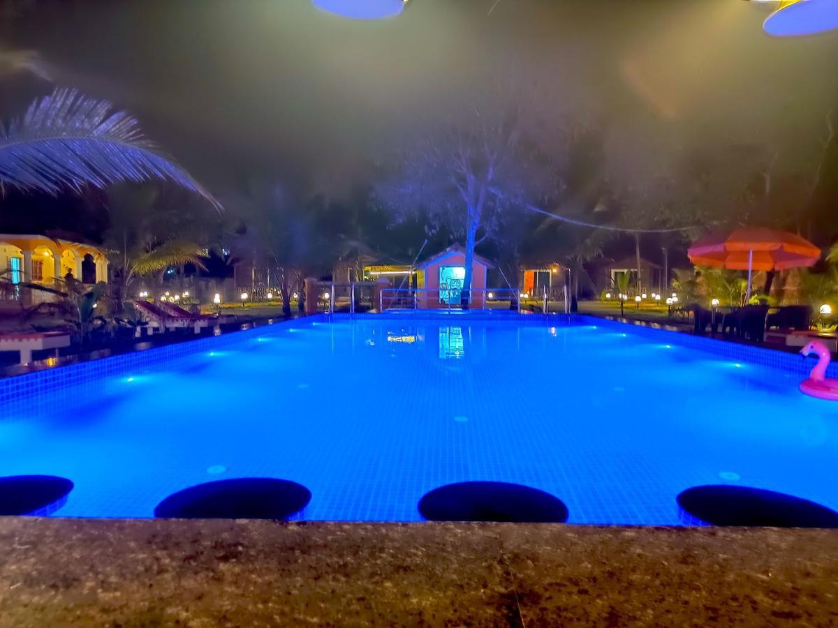 Coco Teros Resort Мандрем Экстерьер фото